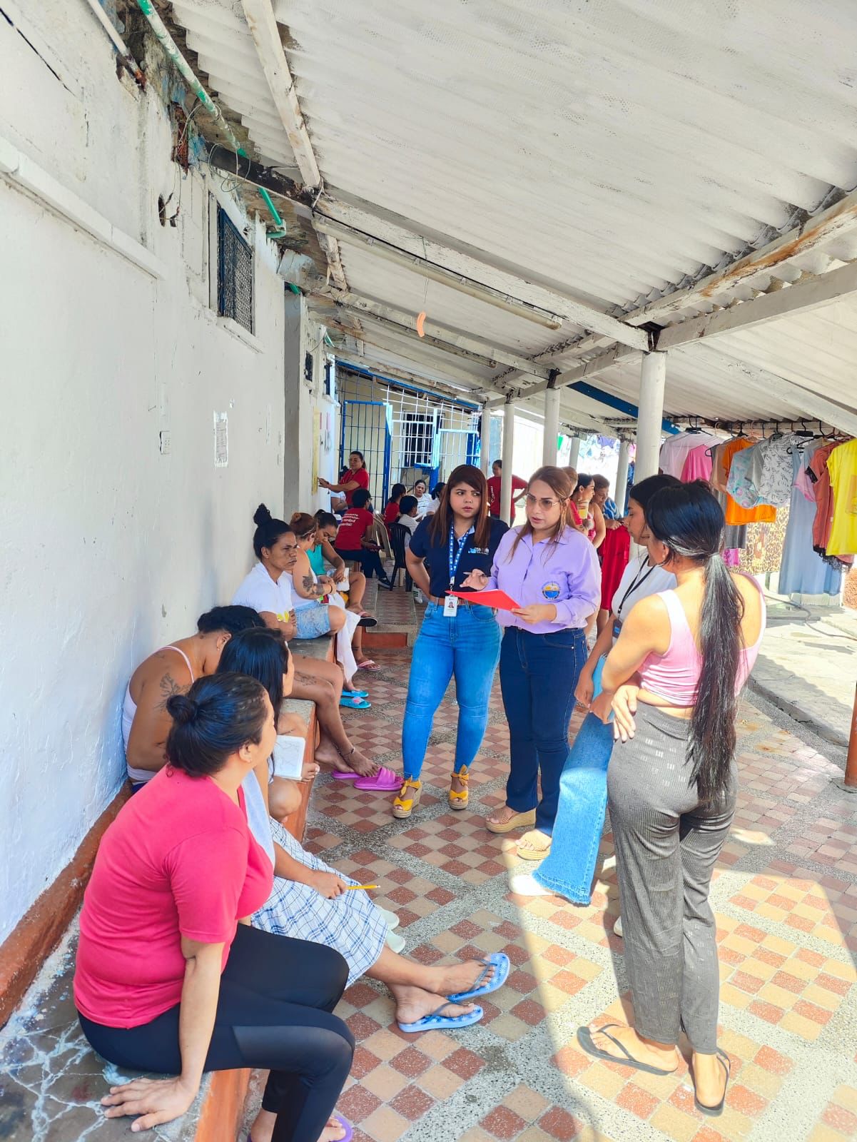 Personería de Santa Marta impulsa beneficios legales y resocialización para mujeres privadas de la libertad