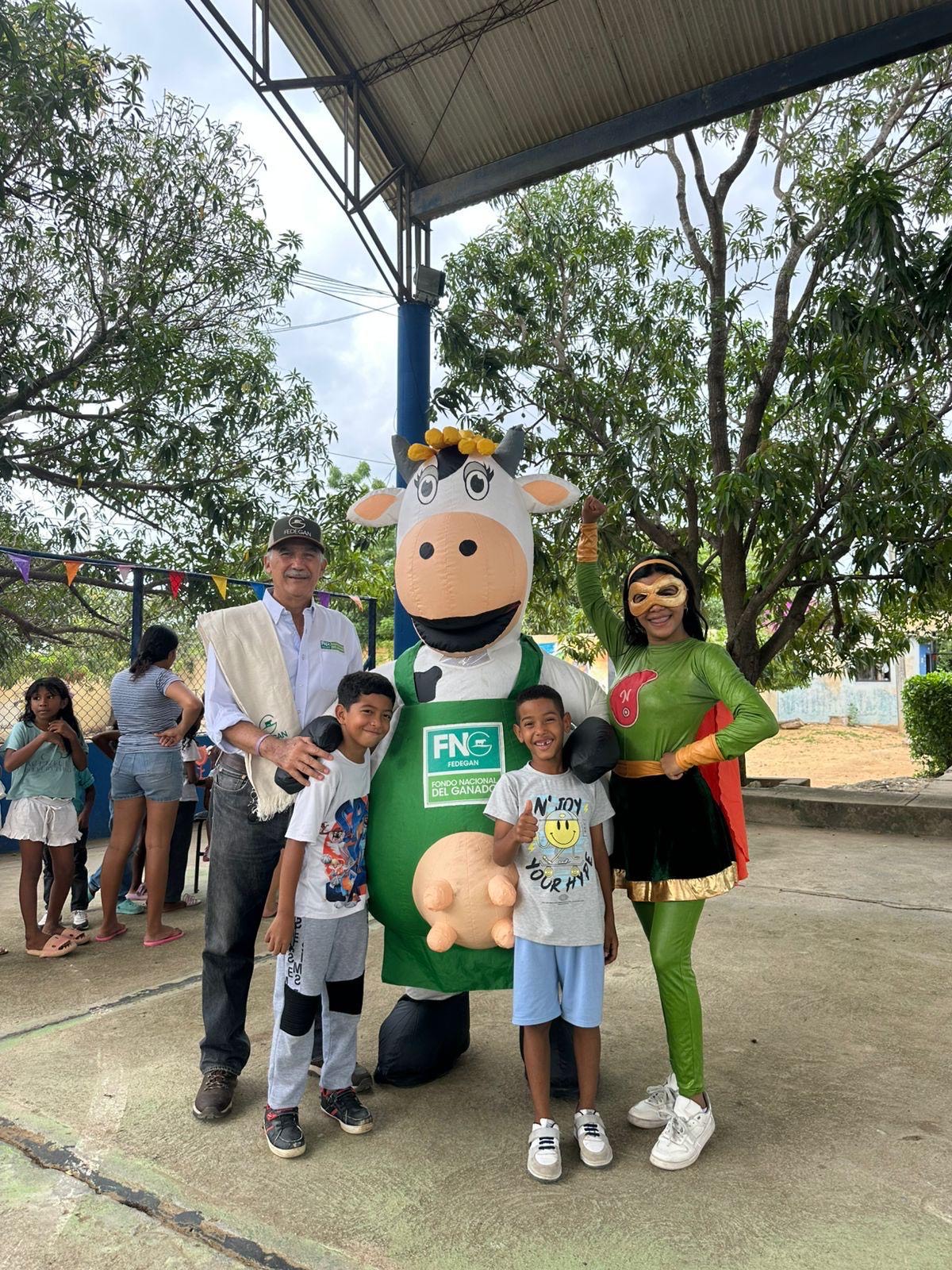 El Caribe y San Andrés recibieron 212.000 vasos de leche como apoyo nutricional de FEDEGÁN