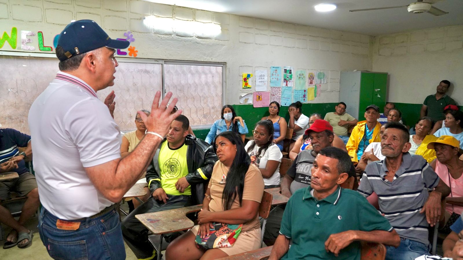 Alcaldía inicia entrega masiva de ayudas humanitarias en el Coliseo Mayor: 3.969 familias damnificadas recibirán apoyo