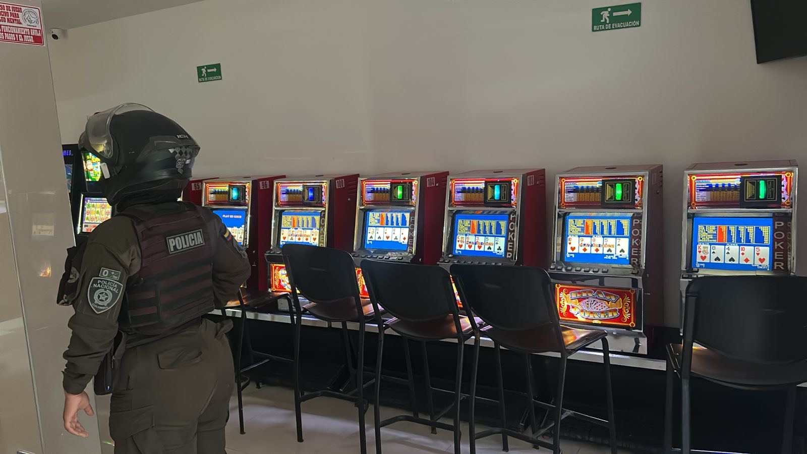 Duro golpe de las autoridades contra máquinas electrónicas clandestinas que roban recursos a la salud del Magdalena.