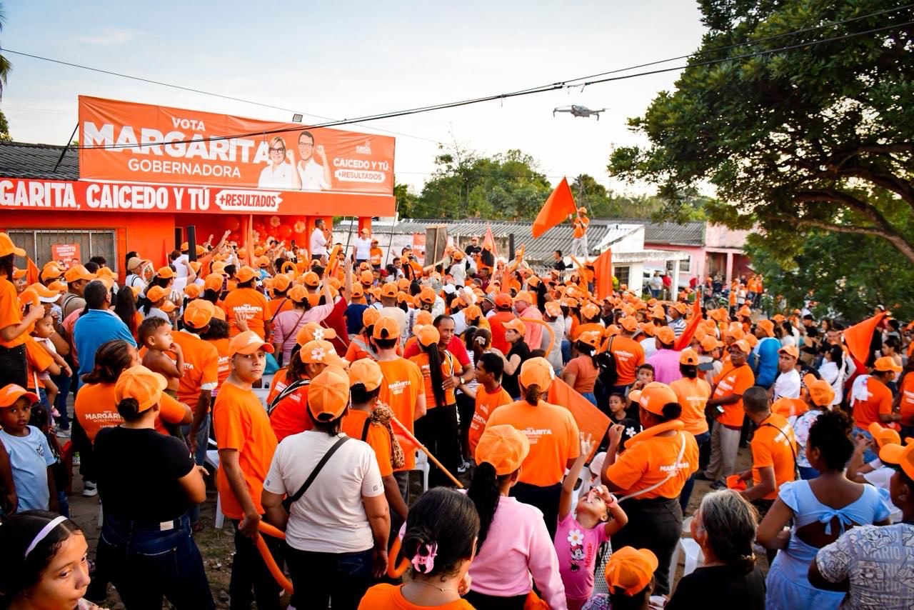 Tras la visita de la candidata a la cartera ejecutiva departamental, la jornada reflejó el fervor y la convicción de los algarroberos de que los resultados que inició Caicedo deben continuar en todo el Departamento.