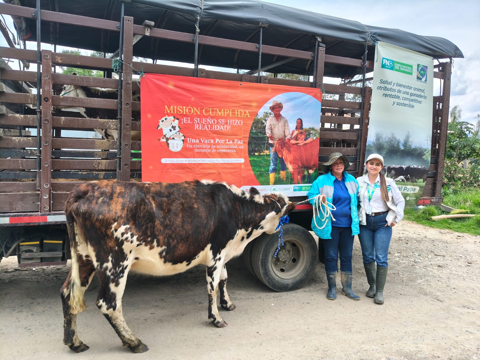 Alianza por el campo en Boyacá: FEDEGÁN, FUNDAGÁN y PazdelRío entregan novillas a familias vulnerables y preparan expansión del programa