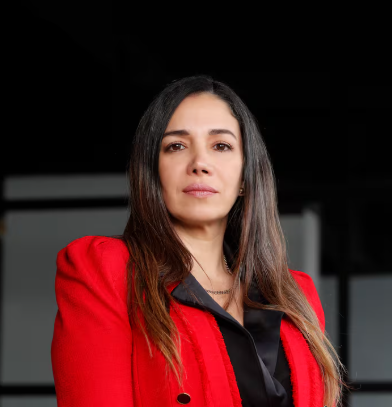 La candidata Sondra Macollins estará este viernes de visita en Santa Marta.