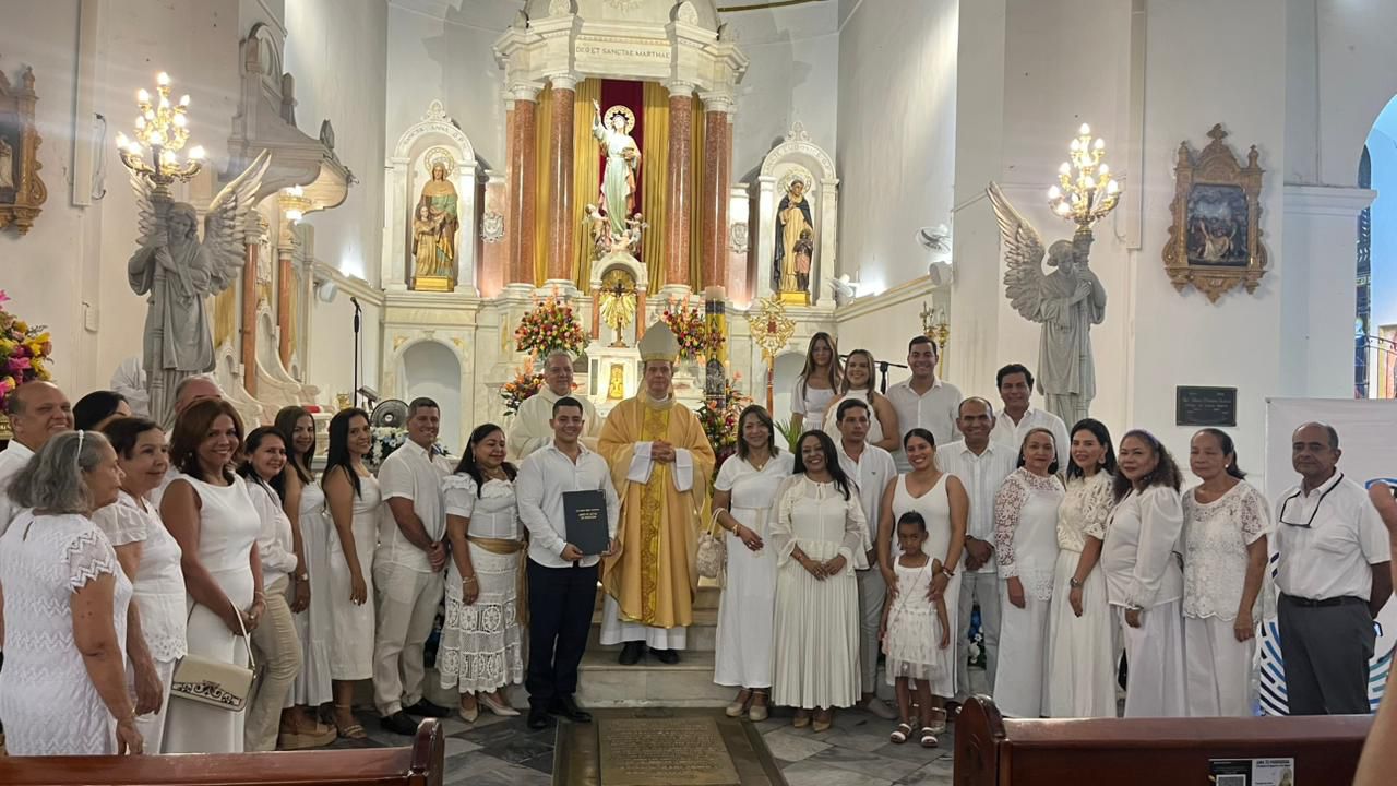 Camára Junior Colombia, celebra 70 años con misa solemne presidida por el Obispo José Mario Bacci Trespalacios.