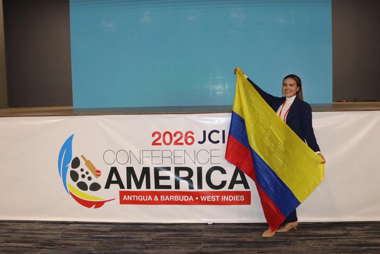 Joven samaria y estudiante de la Universidad Sergio Arboleda conquista escenario internacional: finalista en concurso de oratoria de la JCI Américas