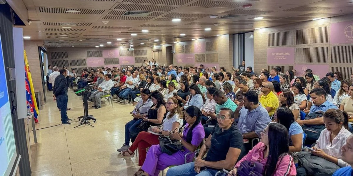 COMUNICADO A LA OPINIÓN PÚBLICA Y A LA COMUNIDAD UNIVERSITARIA